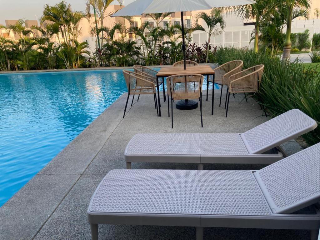 Casa Vacacional Familiar Villa Naranjo Eksteriør bilde